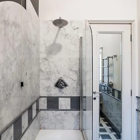 Luxury Maison Letizia Piazza Di Spagna Apartment
